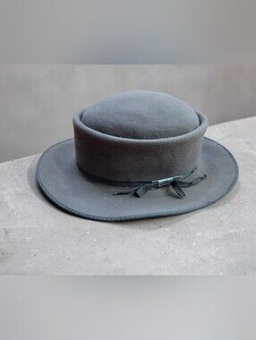 Stetson Premier Stratoliner Fedora, Caribou  7 1/4" R